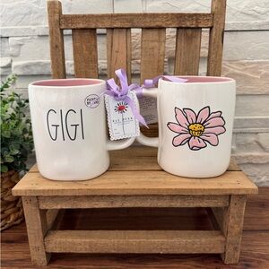 🆕 Rae Dunn | "GIGI" 🌸 Double Sided Spring Mug!